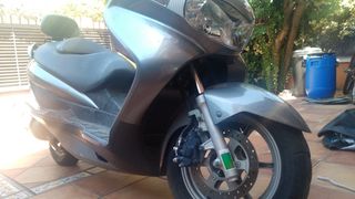 Vendo moto suzuki brugman 125