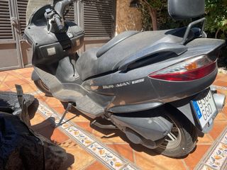 Vendo moto suzuki brugman 125