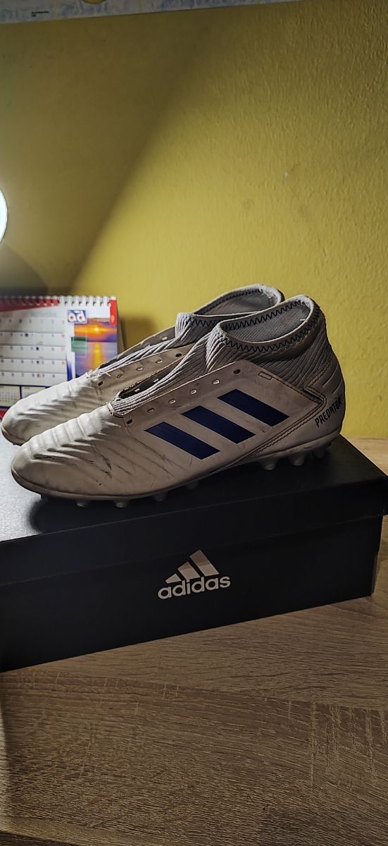 Botas de fútbol Adidas