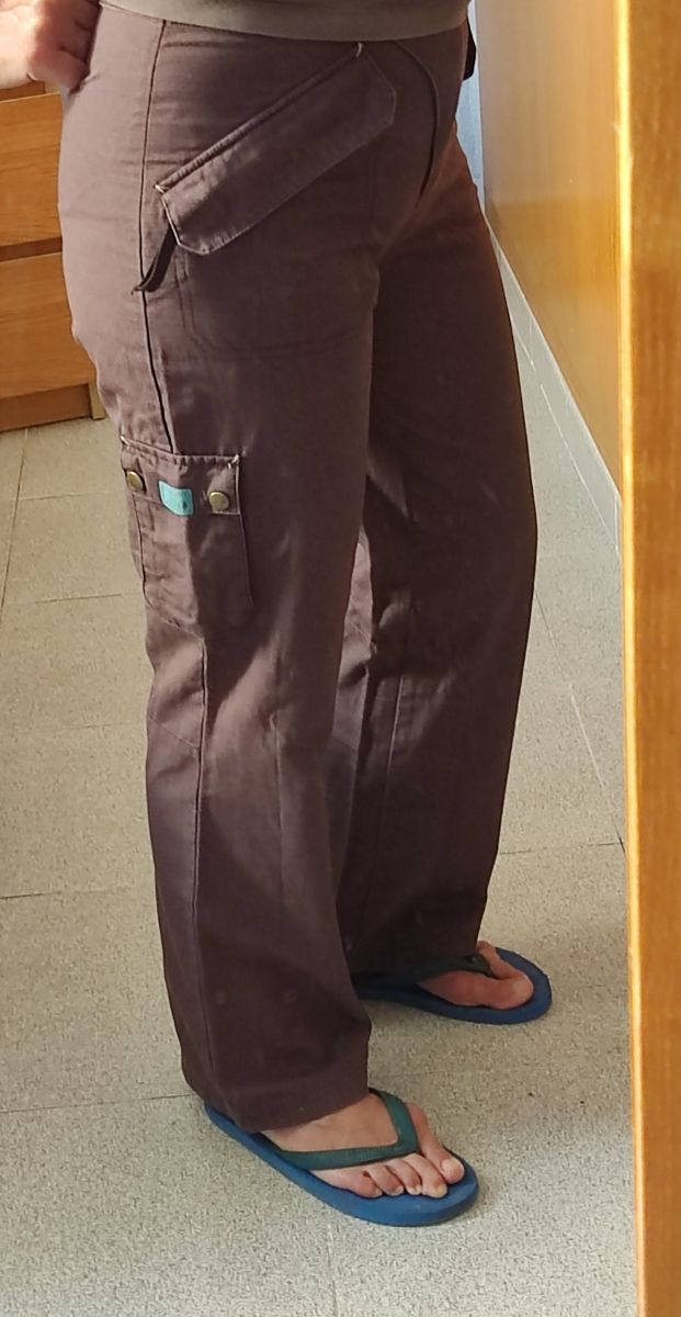 Pantalon Tribord casual como nuevo.