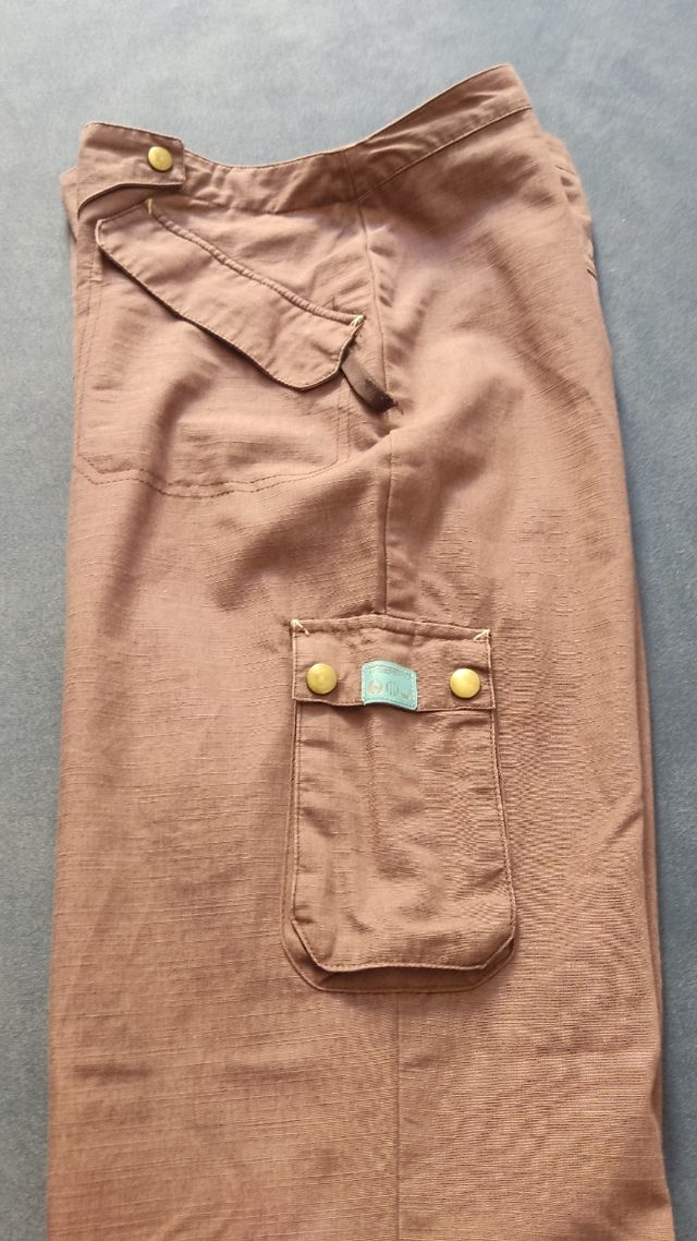 Pantalon Tribord casual como nuevo.