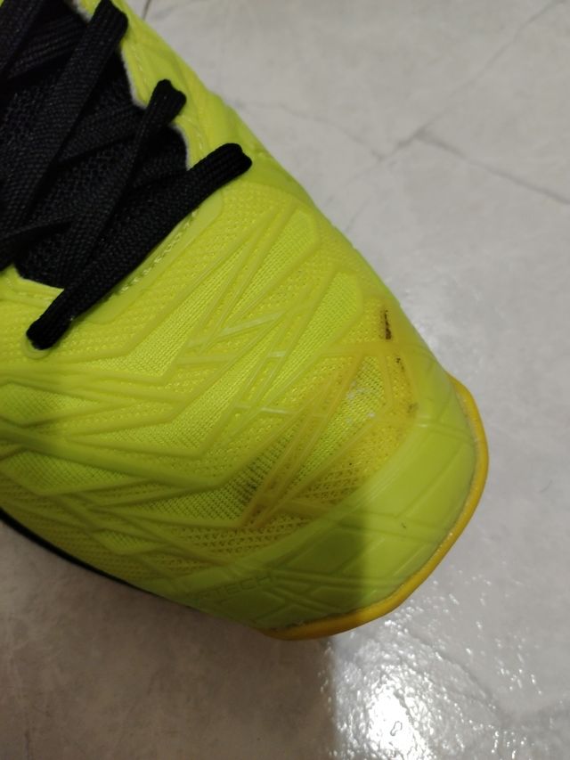 Zapatilla Joma Ace-Pro amarillo negro tenis/fútbol