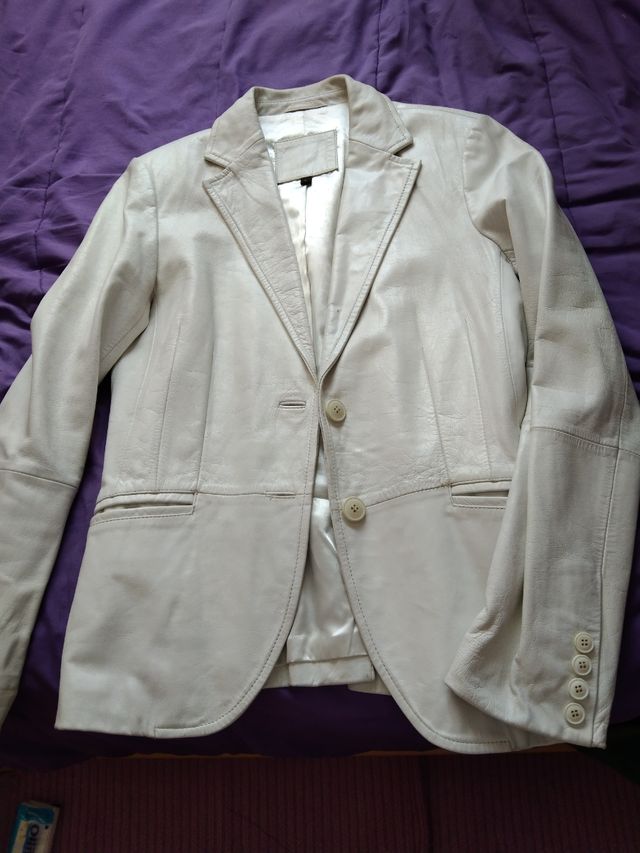 Blazzer blanca de cuero autentico