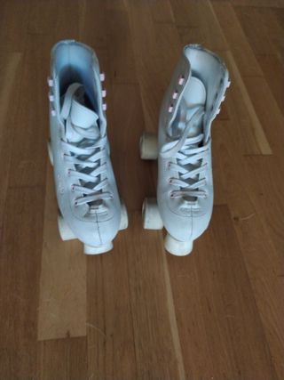 Patines talla 36 y bolsa de transporte 