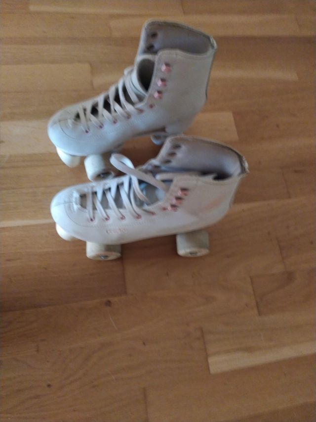 Patines talla 36 y bolsa de transporte