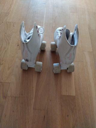 Patines talla 36 y bolsa de transporte 