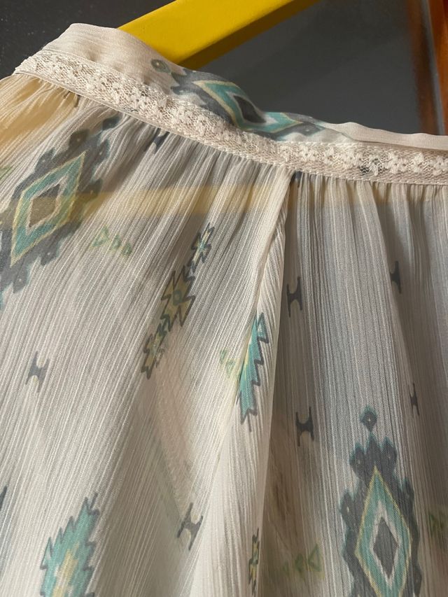 Blusa semi transparente