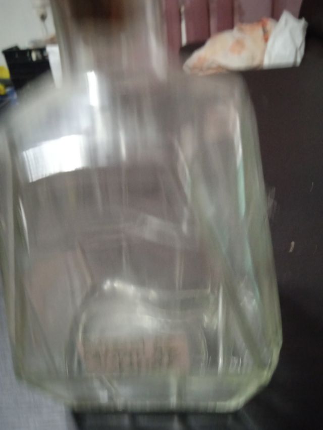 Botella de cristal decorativa 