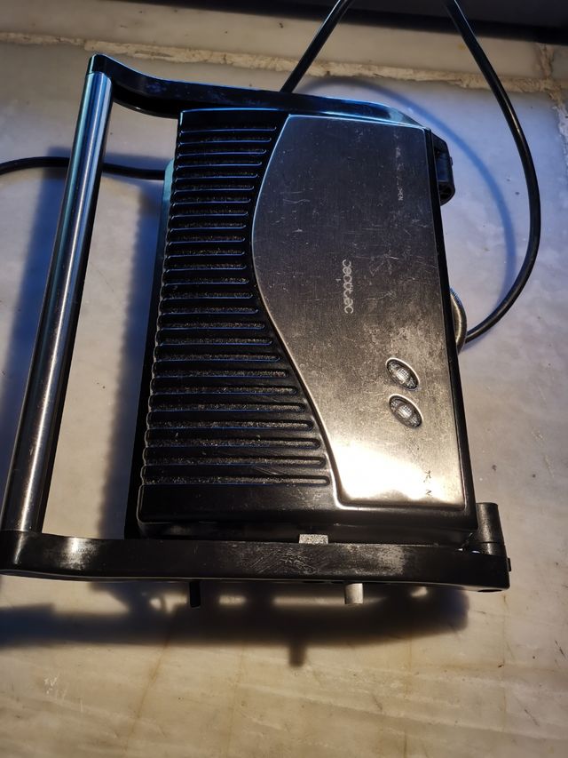 Tostador, parrilla electrica, sangüsera