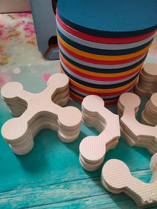 Alfombra puzzle Skip Hop + Accesorio 