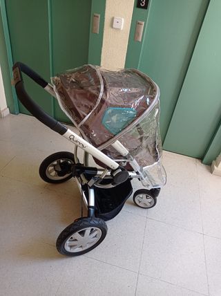 Carrito Quinny Buzz 4 ruedas + regalo saco capazo