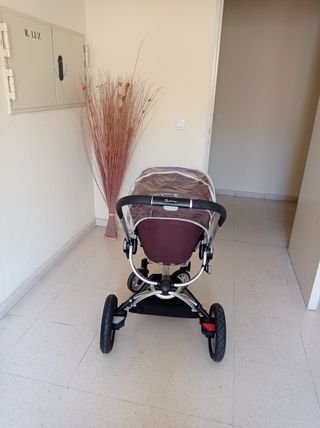 Carrito Quinny Buzz 4 ruedas + regalo saco capazo