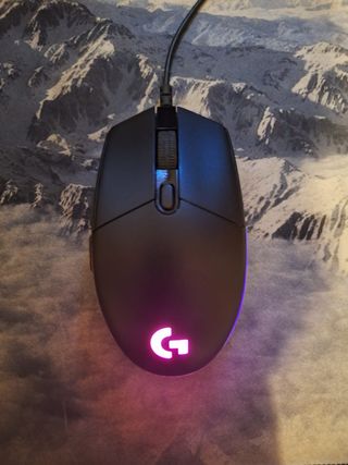 Mouse logitech g203