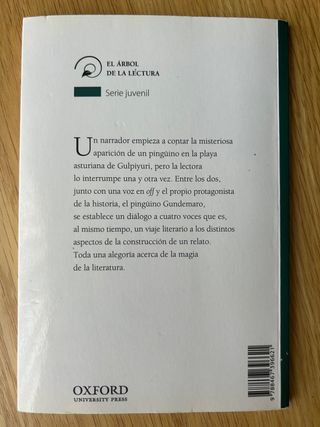 Un pingüino en Gulpiyuri