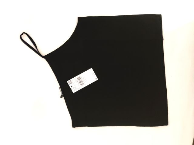 Top crop negro Mango L nuevo a estrenar