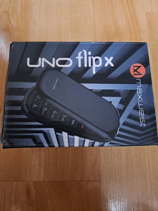 Movil sin usar color dorado champán 