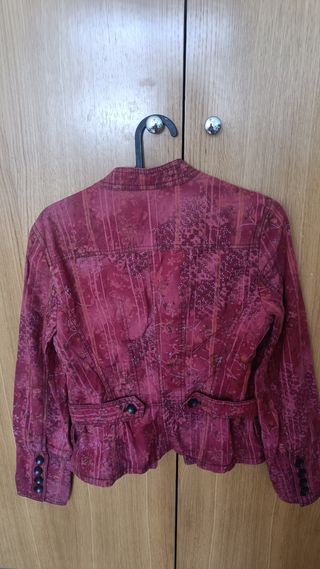 Americana con estampado oriental