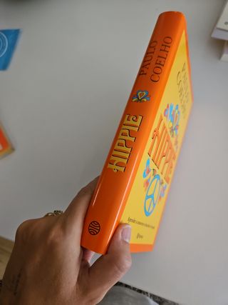 Libro hippie Paulo coelho