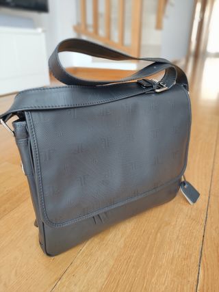 Bolso nuevo Farrutx a ESTRENAR negro bolsa marca