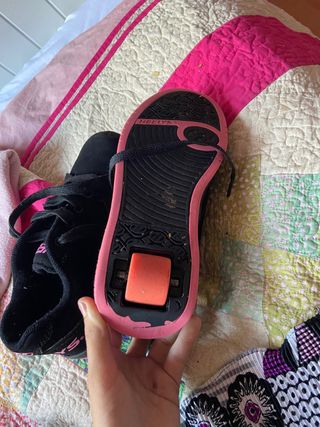 ZAPATILLAS DE RUEDAS 