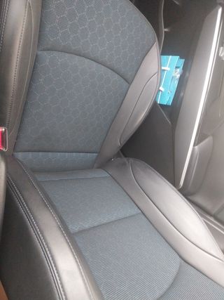 SsangYong Tivoli D16T Limited Auto 4×2