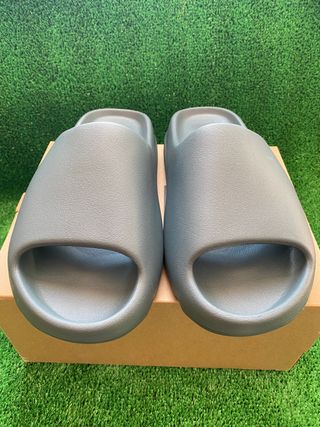 YEEZY SLIDE SLATE MARINE 