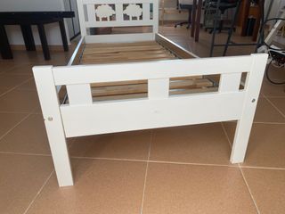 CAMA INFANTIL - PROTECTOR - 5 ESTANTES - 1 MESITA