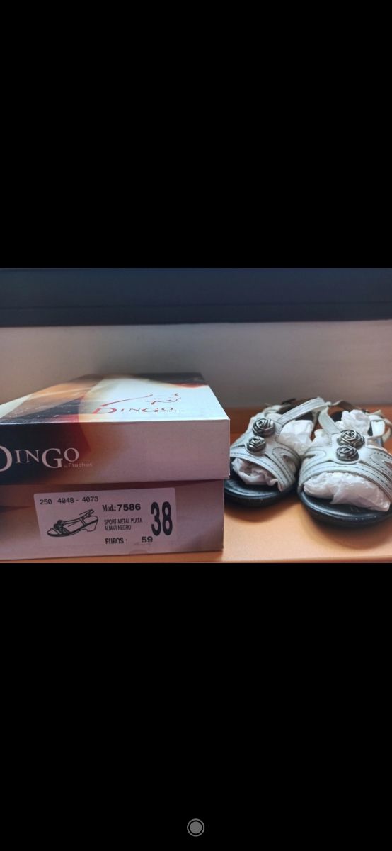 Sandalias número 38