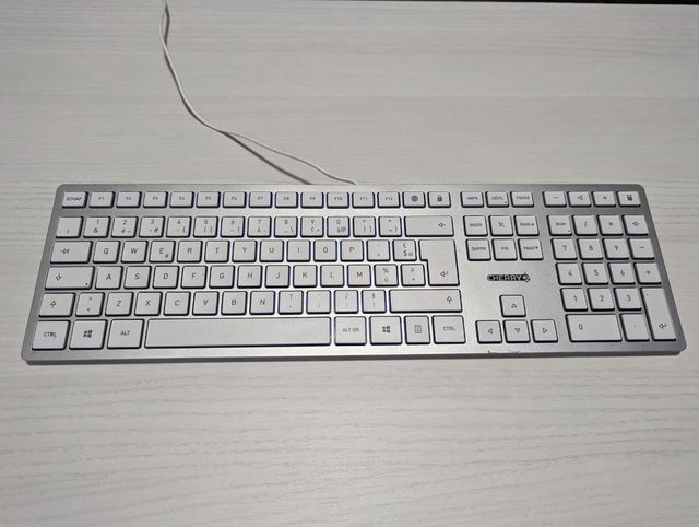 Teclado Cherry KC6000