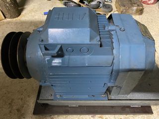 Motores trifásicos ABB 12,5 cv 9,2 kw