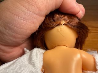 Muñeca Barriguitas del Mundo Esquimal Famosa 97