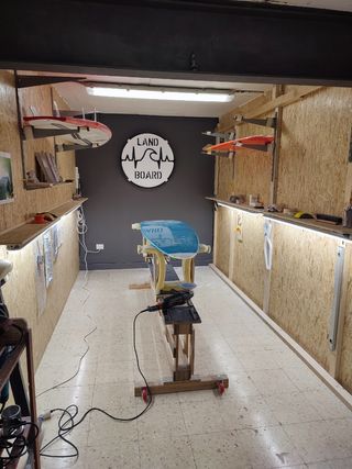 Reparación de tablas de surf 