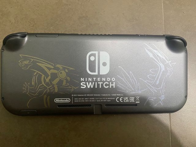 nintendo switch lite edición Dialga & Palkia