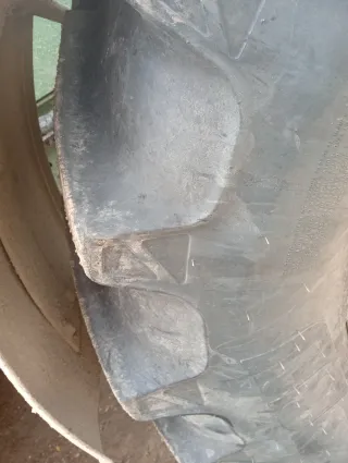 John Deere 6900 con tripuntal delantero, válvu