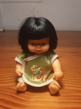 Muñeca Barriguitas del mundo China Famosa