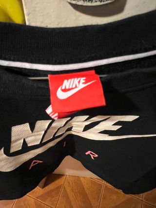 sueter Nike