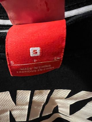sueter Nike