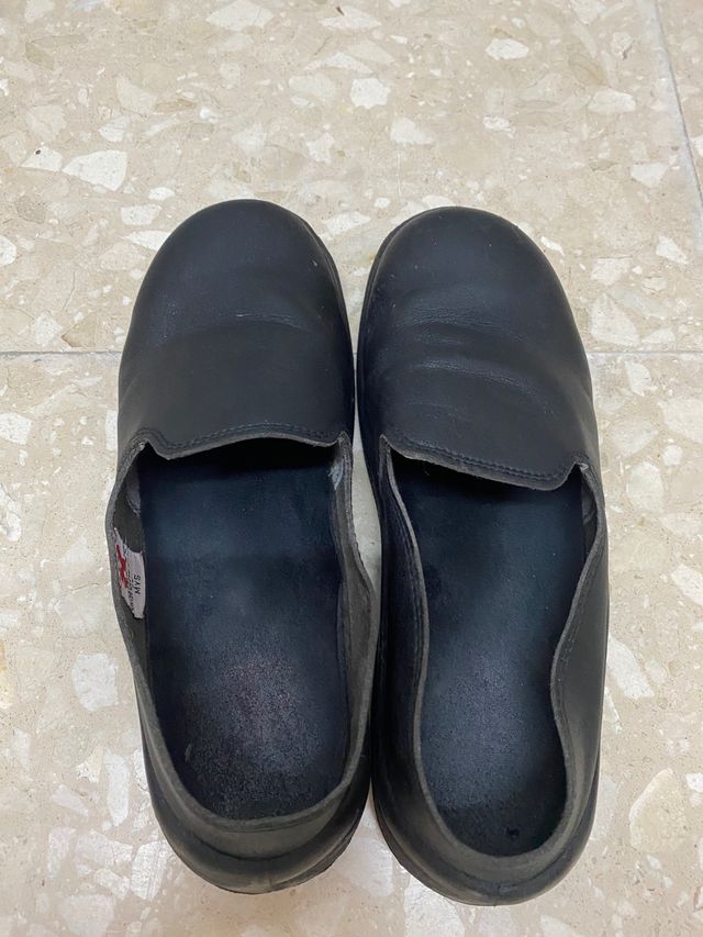 Zapatos cocina talla 40