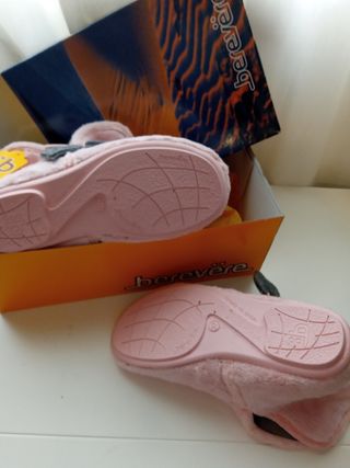 Zapatillas abotinadas para casa