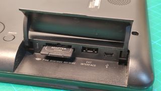 Marco Digital Sony S-FRAME DPF-D830L Led 8''