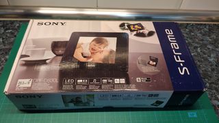 Marco Digital Sony S-FRAME DPF-D830L Led 8''