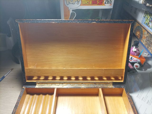 Antigua Cigarrera , tabaquera