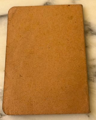 Antiguo librito religioso