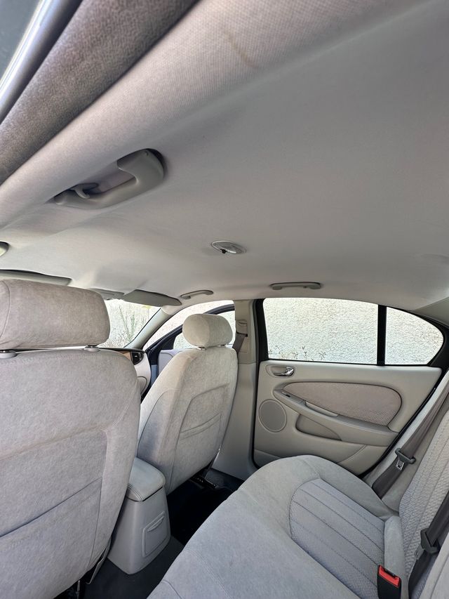 tapizado de techo y puerta de coche 