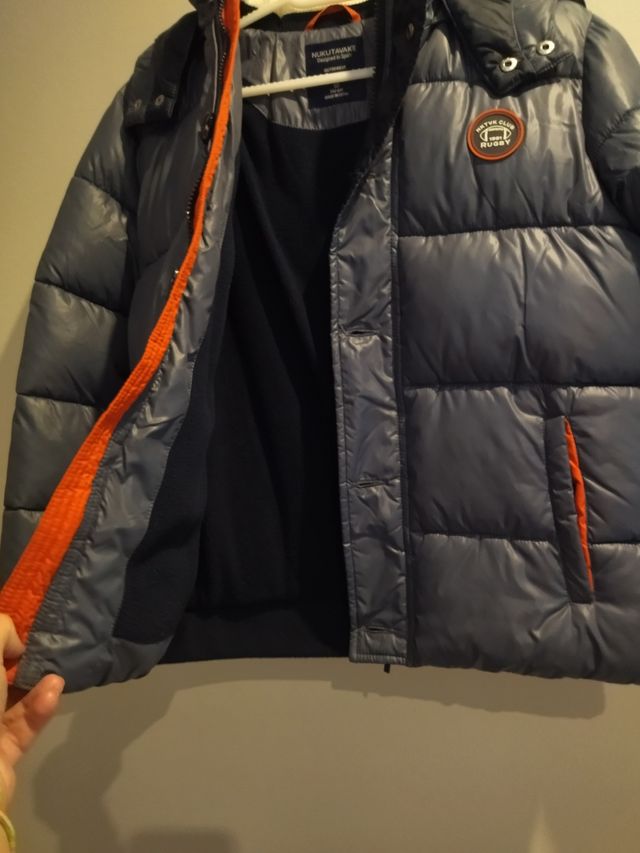 Cazadora gris niño. Talla 10