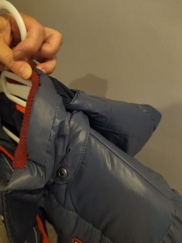 Cazadora gris niño. Talla 10