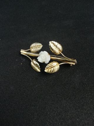 Broche vintage de coral y plata 800 chapada