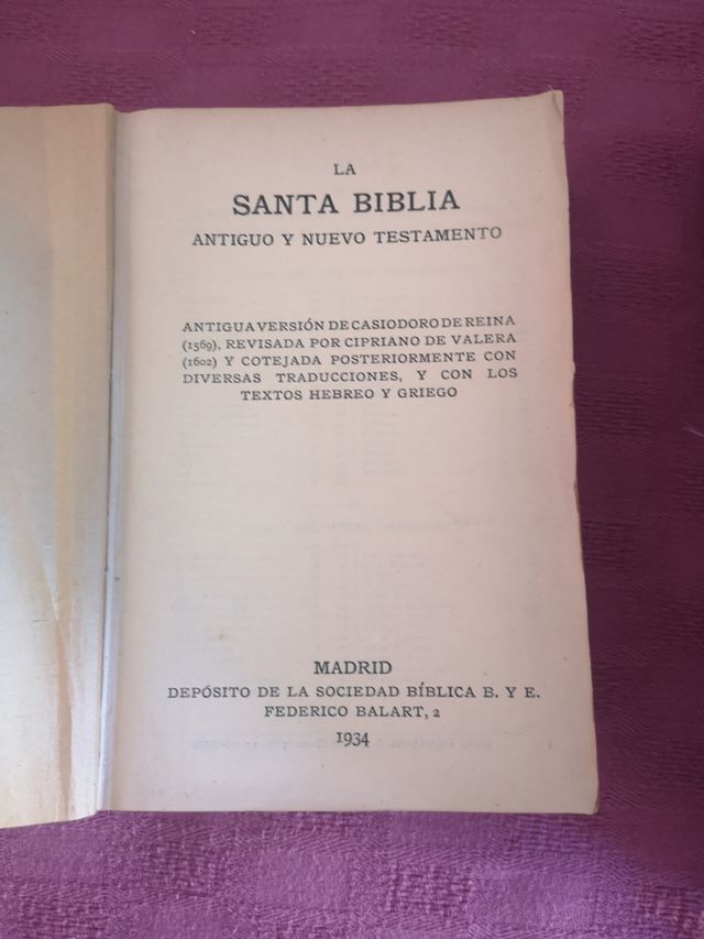 Biblia muy antigua