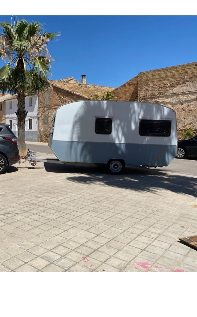 Caravana menos 750kg CON DOCUMENTACION