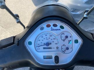 Vespa 125L GTS